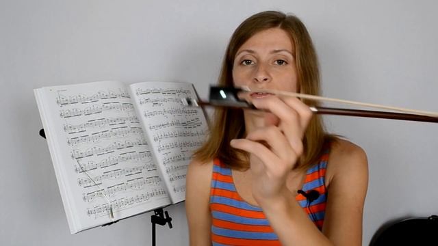 Как Усилить Или Ослабить Натяжение Волоса Смычка / Скрипка смотреть онлайн