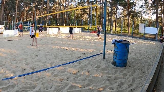 Как НЕ нужно играть в ПЛЯЖНЫЙ ВОЛЕЙБОЛ | Часть 39 смотреть онлайн