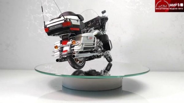 Harley-Davidson Ultra Classic Electra Glide 2003 1/10 Franklin Mint