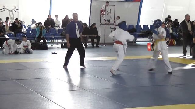 Киокушин, Уяр 2012, Вознюк Андрей, 3 бой смотреть онлайн