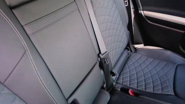 Mercedes-Benz GLB 200 D 2019 смотреть онлайн