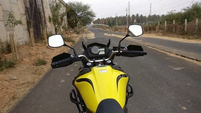 New 2019 V-Strom 650XT Walk Around смотреть онлайн