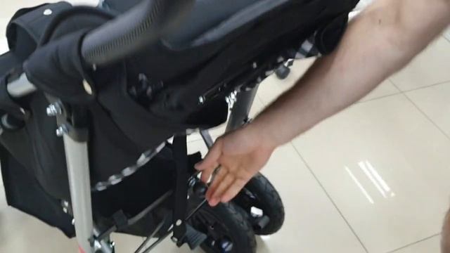 Коляска трость прогулочная для детей с ДЦП UMBRELLA III поколения смотреть онлайн