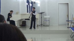 Исполняет Тигран Давтян. Кларнет "Андантино" - А.Хачатурян, "Восточный танец" - Василенко.