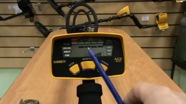 Металлоискатель Garrett ACE 200i, краткий обзор. смотреть онлайн