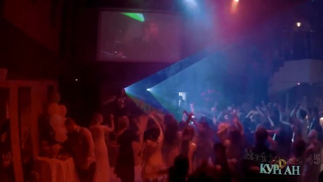 Лазерная поддержка DJ Даниила Вахрушева "Усач" на выпускном гимназии № 47 28.06.2016.Курган. смотреть онлайн