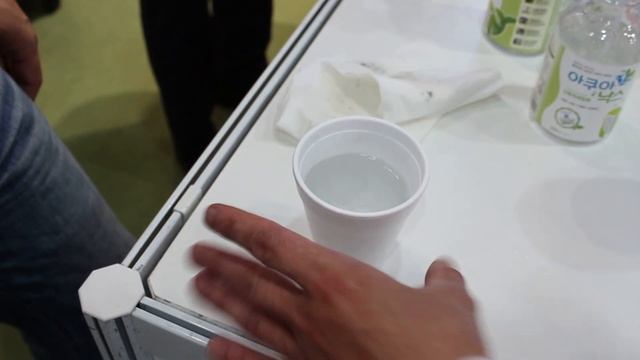 How To Clean A Watch Bracelet at home in 30 seconds. смотреть онлайн