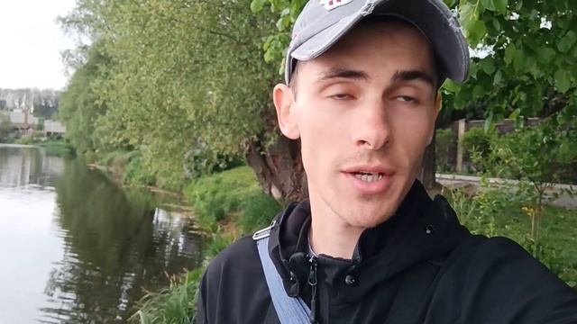 Секрет ПРОВОДКИ на озёрного ОКУНЯ раскрыт. Ловля на микроджиг в городе. Рыбалка в Киеве. смотреть онлайн