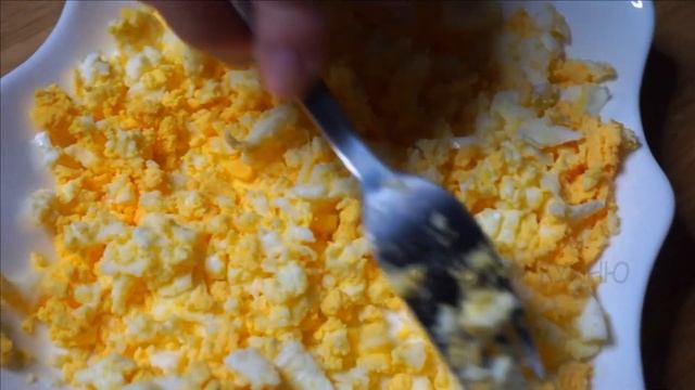 Салат из кальмаров (рецепт вкусного и сытного салата) смотреть онлайн