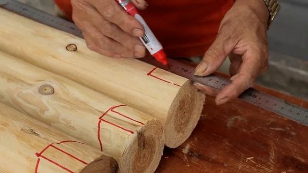 Easy And Fun Woodworking Project // Build A Rustic And Unique Outdoor Table From Solid Wood Trees