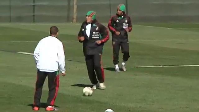 CUAUHTEMOC BLANCO- Le vamos a ganar a Uruguay смотреть онлайн
