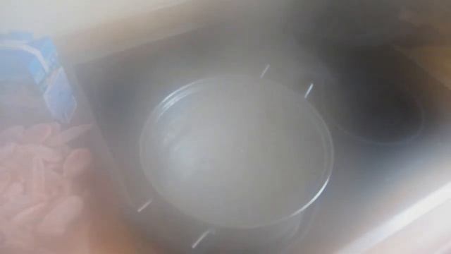 Влог. Спагетти в сливочно-чесночном соусе с креветками! Корейская маска! Прогулка! смотреть онлайн