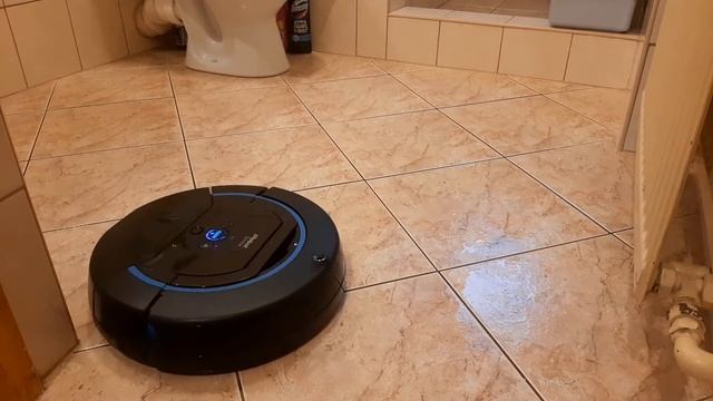 TIME LAPSE x16 speed | Scooba 450 | 20 minute "small room" cycle смотреть онлайн