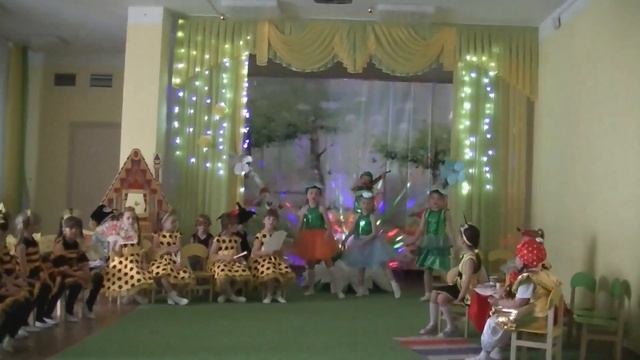 "Муха - цокотуха" мюзикл в детском саду смотреть онлайн