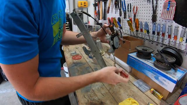 How to fix your broken, slow, or just plain lazy electric window motor **FOR FREE!** смотреть онлайн
