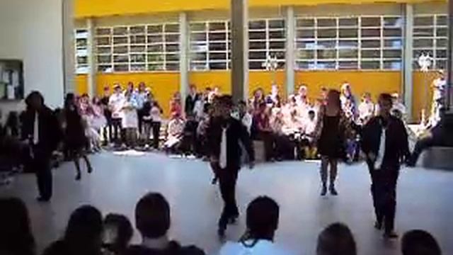 Shakira - Objection - semana cultural CTI смотреть онлайн