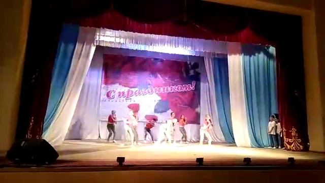 Супер танец! "Делай громче"Апшеронск "Хэппи Дэнс" смотреть онлайн