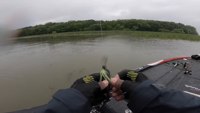 Don’t Complicate Chatterbait Fishing - 2 EASY Combinations смотреть онлайн