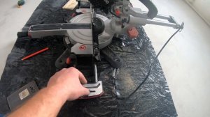 Торцовочная пила Metabo KGSV 216M обзор всех преимуществ и недостатков .