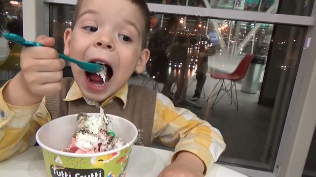 Детский канал MARIO Москва 18 ПОЕДАНИЕ МОРОЖЕНОГО #Tutti Frutti 2017 смотреть онлайн