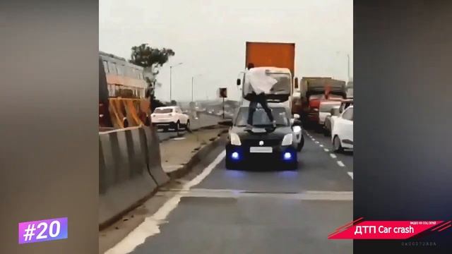 Авто приколы 2022! Чайники на дороге! Приколы на дороге январь 2022! Auto funny 2022! смотреть онлайн