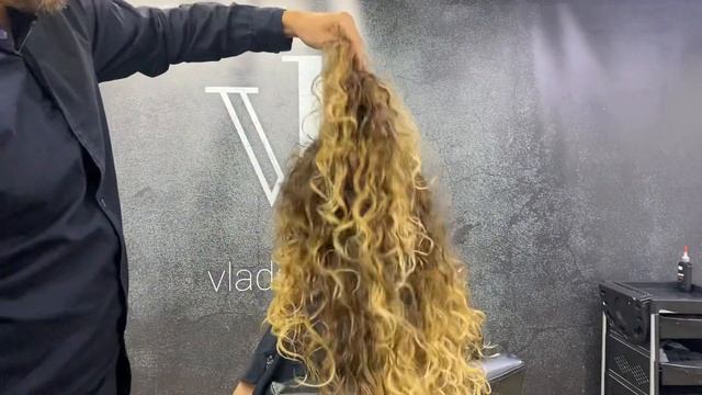 Стрижка на вьющихся волосах смотреть онлайн