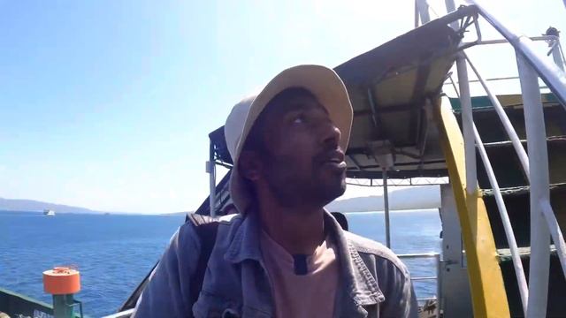 ಇಂಡೋನೇಷಿಯಾ ಸಮುದ್ರದ ಮಧ್ಯದಲ್ಲಿ ??| Entering Java island on ship | Indonesia | смотреть онлайн