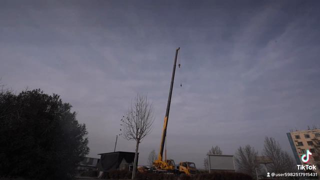 Mobile crane Mini cranes compact size six section boom, have strong working performance смотреть онлайн