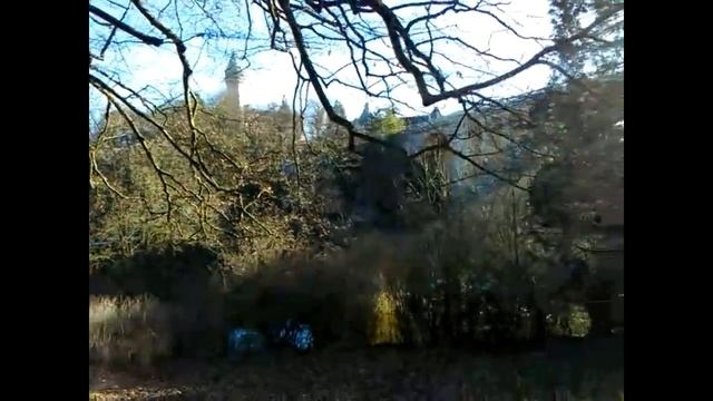 ЛЮКСЕМБУРГ ПРОГУЛКА ПОД МОСТОМ смотреть онлайн
