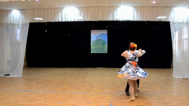 All about that bass смотреть онлайн