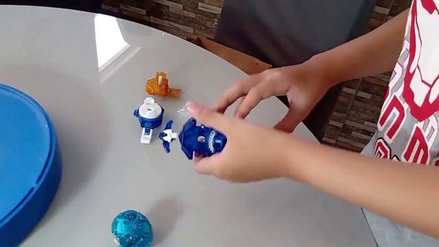 UNBOXING BEYBLADE - TAKARA TOMY -B-187 SAVIOR VALKYRIE .Sh-7 - Beyblade Burst #BeybladeBurst смотреть онлайн