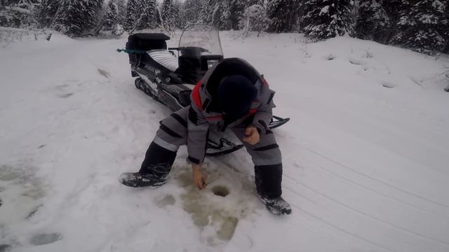 Рыбалка по хариусу. Охотничья изба. смотреть онлайн