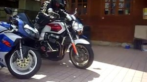 CB1300 SUPER FOUR VS GSX1400 Suzuki HONDA