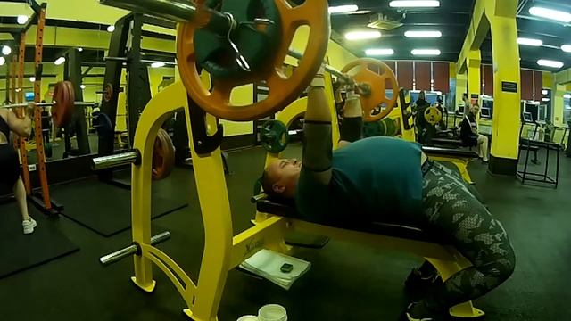 Д 4, Жим штанги лежа узким хватом, 80 кг, 2 подход. смотреть онлайн