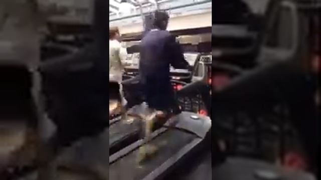 Тренировка на беговой дорожке смотреть онлайн