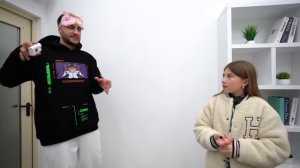 24 ЧАСА ГОВОРЮ ДОЧКЕ ДА! КУПИЛИ СОБАЧКУ?