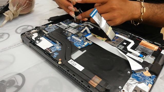 Lenovo Ideapad Flex 5 14IAU7