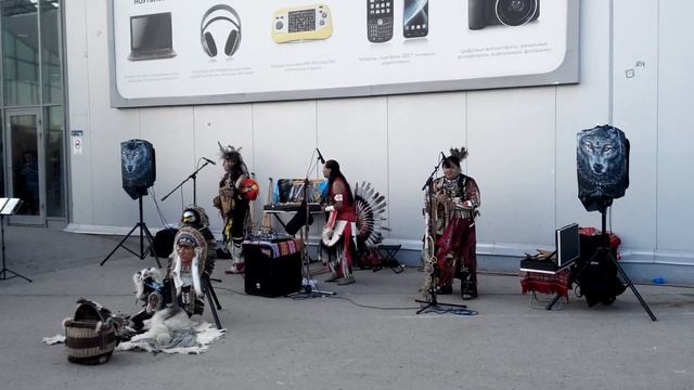 У космопорта смотреть онлайн