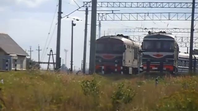 ТЭП60 с пассажирским поездом смотреть онлайн