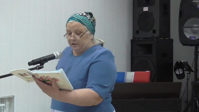 Стихи "Человек так привык озираться назад" Елена Кравчута смотреть онлайн