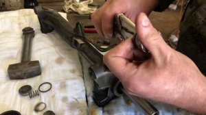 ПОДРОБНАЯ РАЗБОРКА РУЛЕВОЙ РЕЙКИ ZF от VW T4!!! Часть 1