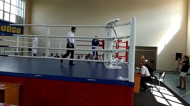 Буховец бокс г.Хмельницкий кубок Украины 3 раунд. смотреть онлайн