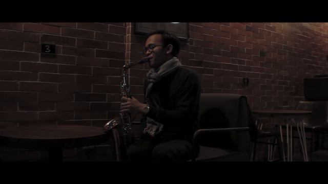 The First Noel - Christian Ama (alto saxophone cover) смотреть онлайн