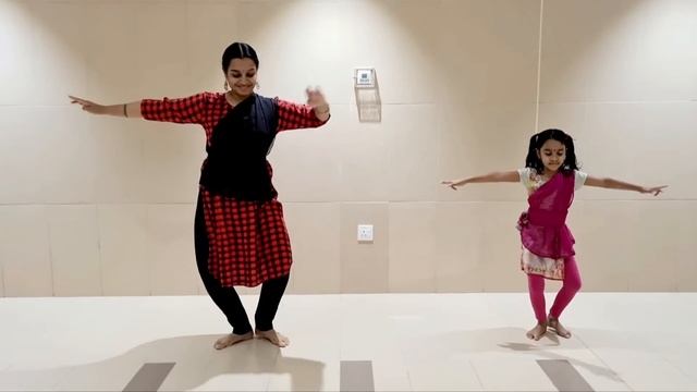 Bharatanatyam Basics: Episode 16: Nattadavu 1, 2, 3, 4 Practice смотреть онлайн