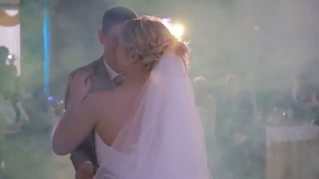 Классический свадебный танец / Анна и Дмитрий / Bonnie Tyler - Total Eclipse Of The Heart смотреть онлайн