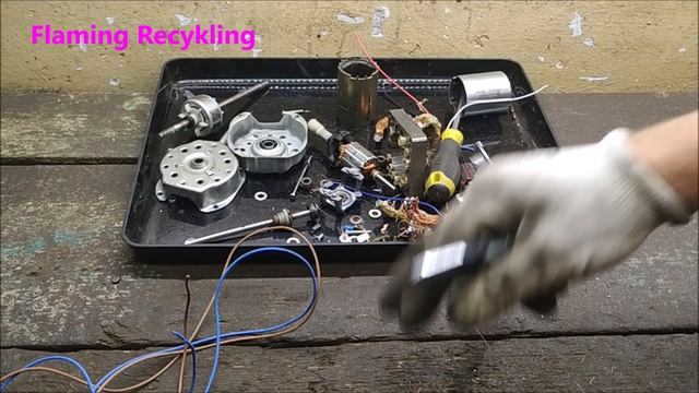 Demontaż silników z małego AGD смотреть онлайн