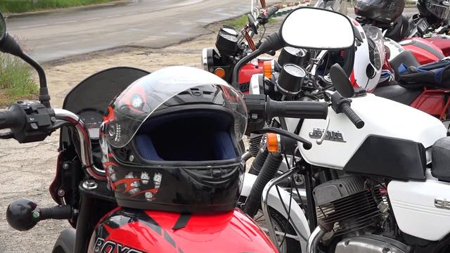 Шлем, защита и права. На мото по всем правилам смотреть онлайн