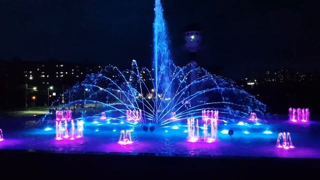 Танец фонтана, Умань смотреть онлайн