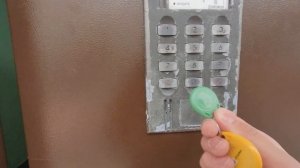 Открываем домофоны #3: нашёл Визит 90-х, куча визитов, элтисов и цифралов