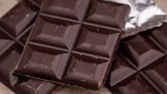 ВОТ ЧТО  черный шоколад ДЕЛАЕТ с вашими НАСТРОЕНИЕМ, ИММУНИТЕТОМ и ПАМЯТЬЮ. Наконец-то ПРАВДА!